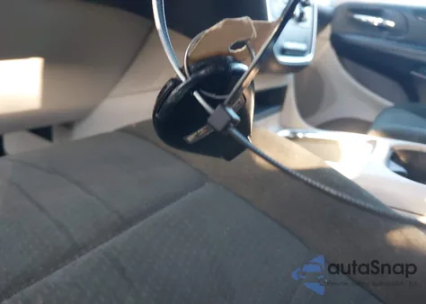 2012 Dodge Grand Caravan Sxt z USA, uszkodzony, nr VIN 2C4RDGCG5CR146837